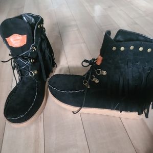 Fringe booties